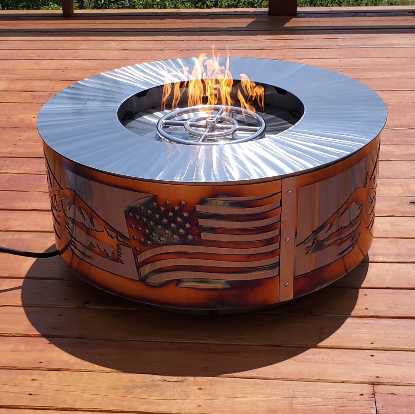 Flamed Patriotic Mountain Fire pit